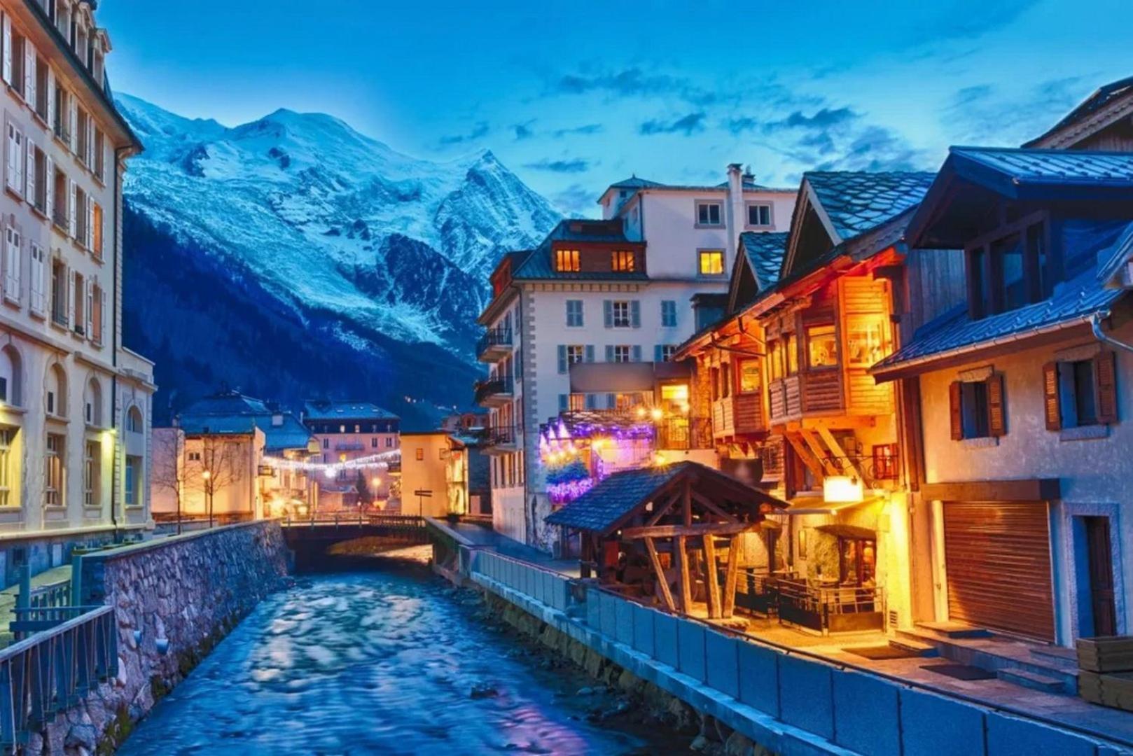 Apartment Midi Loft - A Central Chamonix Mountain Haven Kültér fotó